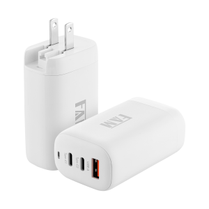 TOMADA  FCA-TR67 65W UNIVERSAL FAM